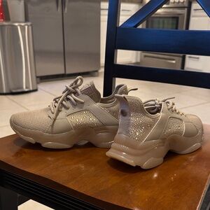 Steve Madden Beige Sparkle Sneakers